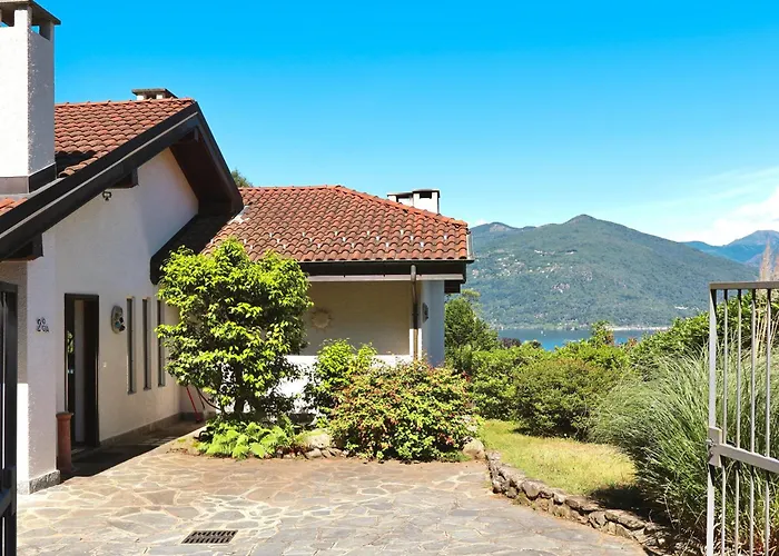 Casa Azalea * 勒威诺