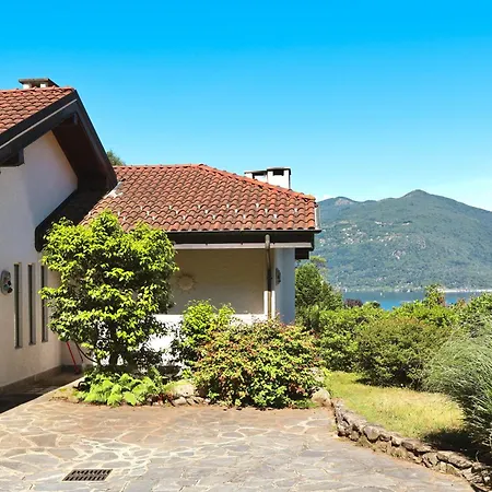 Casa Azalea Holiday home